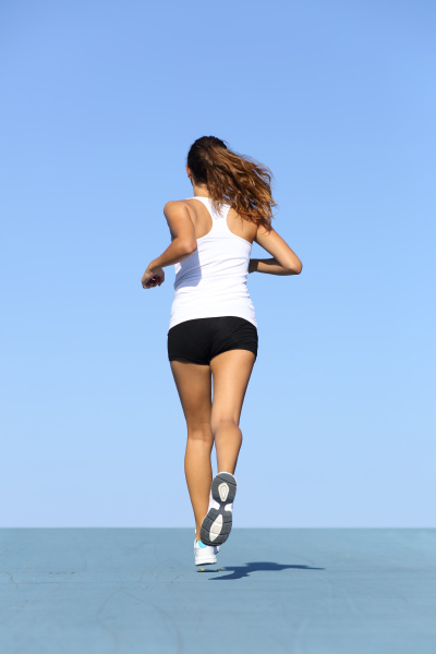 22,141 Mujer Corriendo Perfil Images, Stock Photos, 3D objects, & Vectors